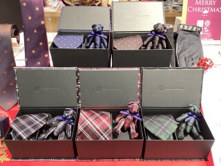 クリスマスの贈り物がきっと見つかります👀🎄🎁